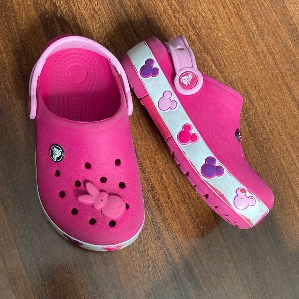 Crocs Minnie Mouse Sandals Sz 12